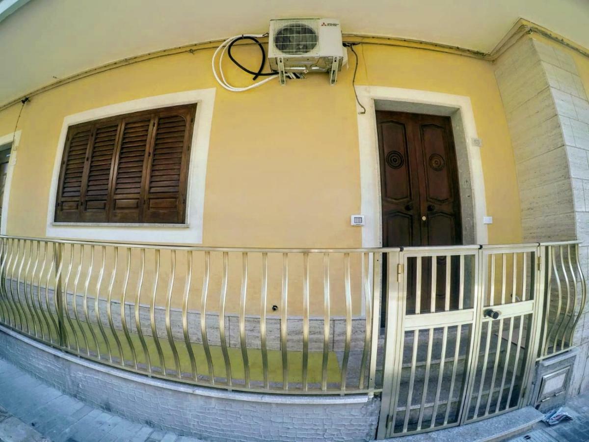 Welcome Home Apt. 2 Pozzallo Ngoại thất bức ảnh
